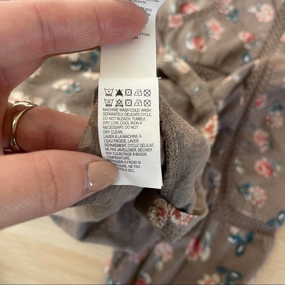 Lucky Brand Crochet Lace Floral Puff Sleeve Blouse - Picture 9 of 12